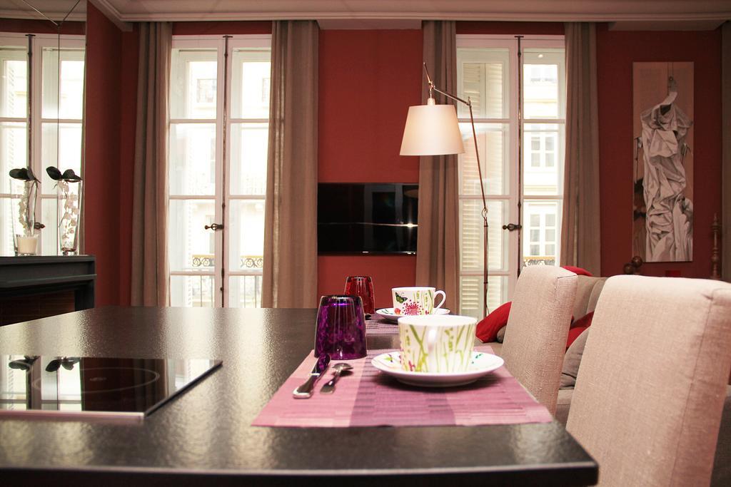 Maison D'Hotes Bordeaux Centre Le Patio De L'Intendance Room photo