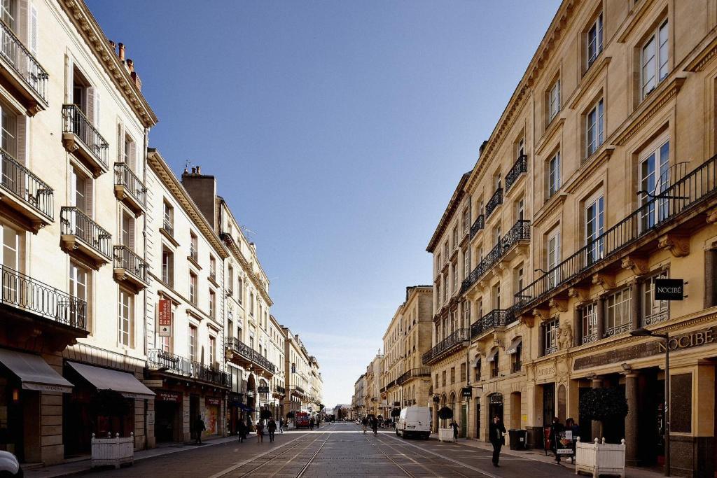 Maison D'Hotes Bordeaux Centre Le Patio De L'Intendance Exterior photo